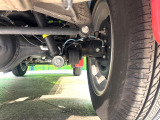 お車を安心してお乗りいただく為には、足回りの定期点検が欠かせません。サービスサポート(有償保証)では無料点検もご提供しており、安心のカーライフをお過ごしいただけるサポート体制が整っています。