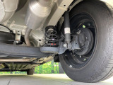 お車を安心してお乗りいただく為には、足回りの定期点検が欠かせません。サービスサポート(有償保証)では無料点検もご提供しており、安心のカーライフをお過ごしいただけるサポート体制が整っています。