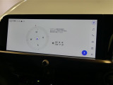 ディスプレイオーディオを装備。スマホとクルマをつなぐことで、これまでのナビに加えて、いろいろなサービスが楽しめます。