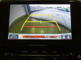 バックガイドモニターで、後方を確認しながら安心して駐車することができます。運転初心者も熟練者も必須の機能ですよ!