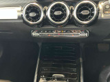 メルセデス・ベンツの定める厳しい基準をクリアしたお車のみをご案内させて頂きます。「認定中古車」は納車前整備がポイントです。販売するに相応しい車両の選定と、納車前整備に力を注いでおります。