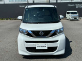 日産のブランドを象徴するVモーショングリルです。