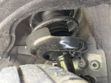 お車を安心してお乗りいただく為には、足回りの定期点検が欠かせません。サービスサポート(有償保証)では無料点検もご提供しており、安心のカーライフをお過ごしいただけるサポート体制が整っています。