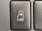 【パワースライドドア】スマートキーや運転席のスイッチでスライドドアの開閉が可能♪電動だから力を入れてドアを開ける必要が無く、小さいお子様でも、重い荷物を持っている時もラクに開け閉めできます♪