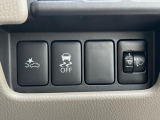 【三菱e-Assist】走行中に前方の車両等を認識し、衝突しそうな時は警報とブレーキで衝突回避と被害軽減をアシスト。より安全にドライブをお楽しみいただけます。