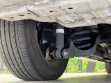 お車を安心してお乗りいただく為には、足回りの定期点検が欠かせません。サービスサポート(有償保証)では無料点検もご提供しており、安心のカーライフをお過ごしいただけるサポート体制が整っています。