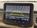 バックカメラも装備しております。車庫入れの苦手なお客様も安心!重宝してくれます!