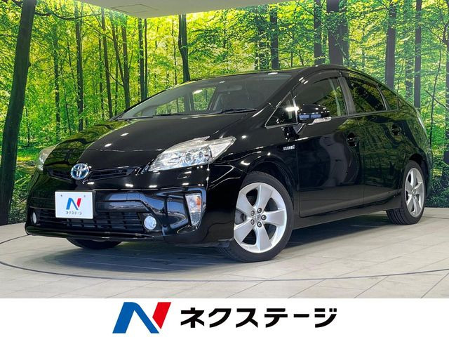 トヨタ プリウス 