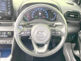 【純正革巻きステアリング】上質な革を使用することで、手にしっかり馴染みとても運転しやすいハンドルです♪
