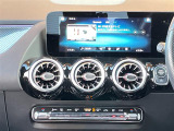 GLAクラス GLA200d 4マチック AMGライン 4WD 4WD 修復歴無し