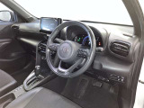 前方の見通しが良いすっきりした視界、誰でも扱いやすく運転できます。疲れにくく安心ドライブを更に快適なものにします!
