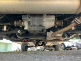 下回りの状態です。錆が少ない車です。