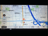 ダイハツ純正ナビゲーションを装備しています☆TVは画像がきれいなフルセグになっていてスマホに入っている音楽もBluetoothで繋いで楽しんでいただけます☆