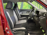 運転席シート廻りは使用感も少なく、良好な状態となっています。丁寧に使われていたことがよくわかりますね。