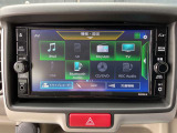 車載用のオーディオシステムです。音楽やラジオを楽しむことができ、ドライブをより快適に、楽しいものにしてくれます。