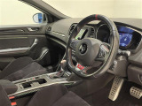 ◆LIBERALAは、輸入車選びの新たなスタイルを提案するインポート・セレクト・ブランドです。オーナー様となる方がクルマから直接感じる感性を第一にした、最良の一台との出会いをコーディネートいたします。