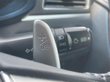 【パドルシフト(AT車)】MT車と同じように好きなギアで走ることができます!ステアリングから手を離さずに指先だけでシフト操作ができ、よりスポーティな走りをお楽しみいただけます。