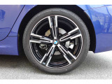 お車の詳細等はお気軽にBMW正規ディーラー Osaka BMW BPS姫里までお問い合わせくださいませ。スタッフ一同、お待ちしております。0078-6002-582225