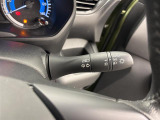 【オートライト(AUTO)】外の明るさをシステムが感知して、自動でヘッドライトが点灯します!ヘッドライトをつけ忘れを防ぐ便利機能です。