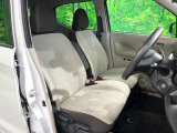 運転席シート廻りは使用感も少なく、良好な状態となっています。丁寧に使われていたことがよくわかりますね。