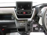 中古車は一物一価、同じようなお車でも、整備状況、外内装の状態など様々です。