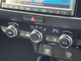 【 オートエアコン 】車内温度を感知して自動で温度調整をしてくれるのでいつでも快適な車内空間を創り上げます!//