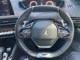 パドルシフト付きレザーステアリング!