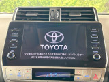 【メーカー純正ナビ】インテリアに溶け込むスタイリッシュな「専用設計」メーカーナビを装備♪視認性や操作性など基本性能にも優れ、より上質なカーライフをお楽しみいただけます。
