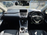 NX 300h Iパッケージ