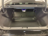 メルセデス・ベンツ車は、妥協を許さない常に高水準の技術と品質をもって製造されており、いつもでも変わらぬ価値を提供いたしております。