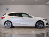 ご納車後も全国約200拠店のBMW正規ディーラーサービス工場にて保証対応いたします。お近くのBMW正規ディーラーをご案内の上、アフターメンテナンスをお受け頂けますので、安心してお乗りいただけます!!