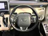 【純正革巻きステアリング】上質な革を使用することで、手にしっかり馴染みとても運転しやすいハンドルです♪
