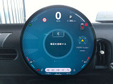 純正ナビです。とても使いやすく、Bluetooth&USBオーディオインターフェイスで、電話も音楽も楽しめます。