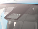 TOYOTA SAFETY SENSEは道路状況、車両状態、天候状態及びドライバーの操作状況などによっては、作動しない場所があります。あくまで運転補助機能です。