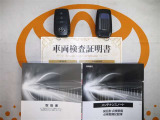 スマートキー付。取扱説明書とメンテナンスノートもあります☆品質評価シート付いてます!トヨタ認定中古車ライト!!