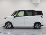 両側パワースライドドア付きだから、狭い駐車スペースなどでの 乗り降りラクラク!小さなお子さまのいるご家庭には嬉しい装備。