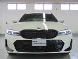 BMWデザインの象徴キドニーグリル