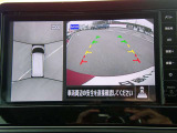 上からの視点で狭い駐車場への駐車などに役立つアラウンドビューモニターです♪