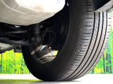 お車を安心してお乗りいただく為には、足回りの定期点検が欠かせません。サービスサポート(有償保証)では無料点検もご提供しており、安心のカーライフをお過ごしいただけるサポート体制が整っています。