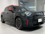 気密性の高いMINIは外観のかわいらしさとは裏腹に、外の雑音を遮り、高級感のある快適なドライブをお楽しみいただけます