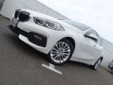 ご納車前には、BMWを熟知したメカニックによる100項目の点検・整備を行います。不具合箇所、交換時期に達している部品に関しましては、全て当社負担で交換してからのご納車となります。