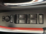 運転席ドア側パワーウィンドゥ・ドアミラースイッチ