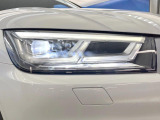 ●LEDヘッドライト:夜間走行時も良好な視界を確保し安心して運転できる高輝度LEDヘッドライトを装備!点灯速度が早く、消費電力も抑えられています。