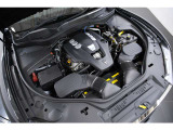 3.0L V型6気筒DOHCツインターボ、350ps/51.0kgm、全長&times;全幅&times;全高mm 5005&times;1981&times;1693mm、車両重量 2280kg