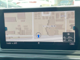●純正ナビ:一体感のあるナビは、高級感ある車内を演出してくれます。オーディオ機能も充実しておりますので、運転もより楽しめます♪