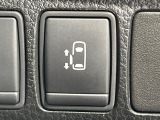 【パワースライドドア】スマートキーや運転席のスイッチでスライドドアの開閉が可能♪電動だから力を入れてドアを開ける必要が無く、小さいお子様でも、重い荷物を持っている時もラクに開け閉めできます♪
