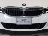 【キドニーグリル】BMWは約90年もの間、ほぼ全ての車両にひと目でBMWだと分かるこの特徴的なフロントグリルが備えられ、デザイン・アイコンとして親しまれてきました。