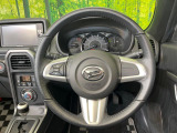 【純正革巻きステアリング】上質な革を使用することで、手にしっかり馴染みとても運転しやすいハンドルです♪