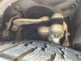 お車を安心してお乗りいただく為には、足回りの定期点検が欠かせません。サービスサポート(有償保証)では無料点検もご提供しており、安心のカーライフをお過ごしいただけるサポート体制が整っています。