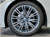 ★全国納車可能!★15年連続BMW販売台数全国TOPの信頼と実績!★お勧めの1台!早い者勝ちです!★詳細はBPS六甲アイランド店【フリーダイヤル:0078-6002-404284】迄お気軽に♪★